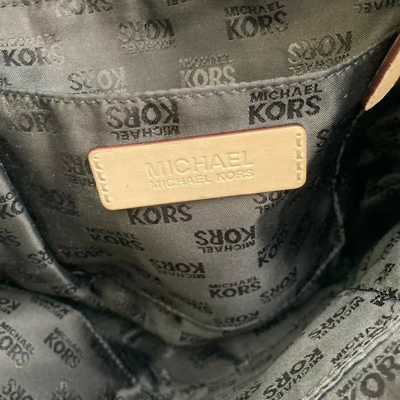 🔥 Michael Kors Jet Set Saffiano Shoulder Tote Bag - Picture 8 of 12